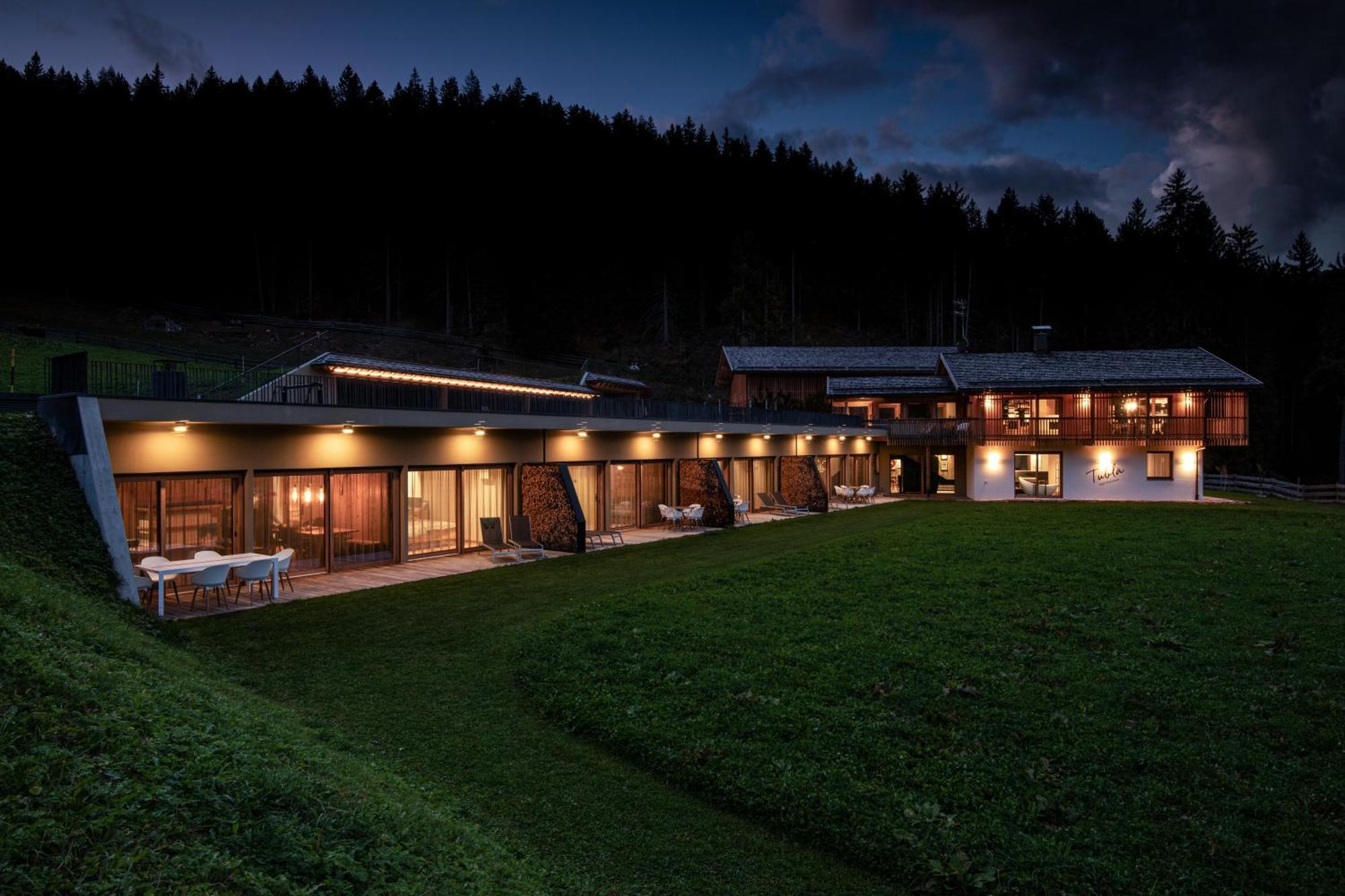 Tubla - Hof Maistatt Toblach Exteriör bild