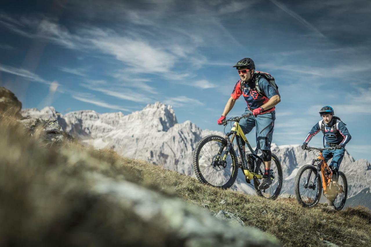 Tubla - Hof Maistatt Toblach Exteriör bild