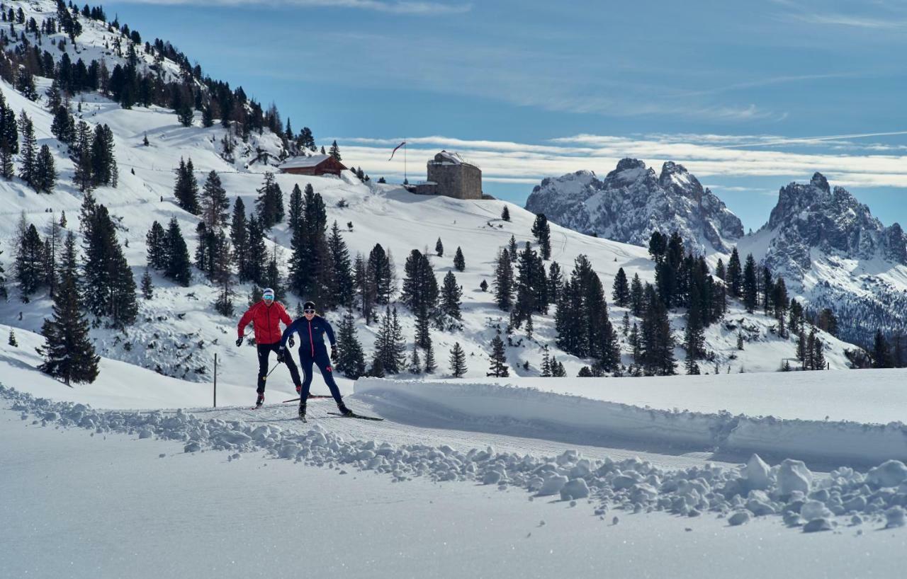 Tubla - Hof Maistatt Toblach Exteriör bild